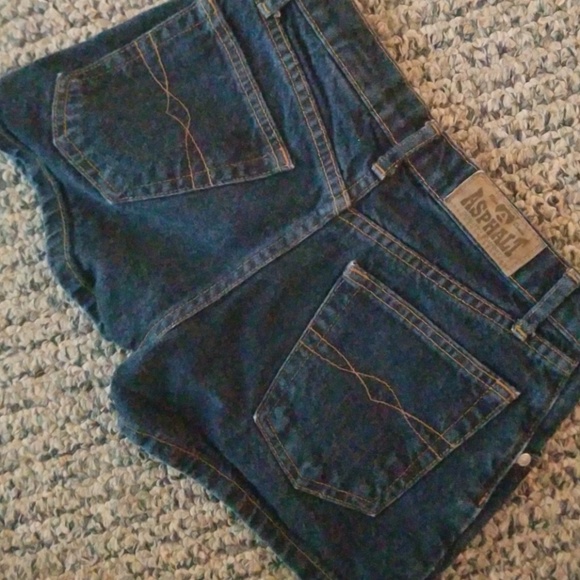 Vintage asphalt - Picture 2 of 2